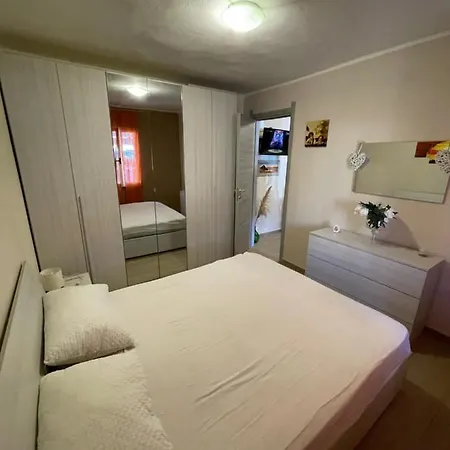 Holiday home Nathan House Pistis