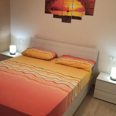 Nathan House Pistis * トッレ・デイ・コルサリ