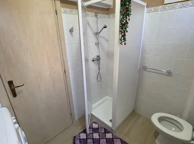 Nathan House Pistis * トッレ・デイ・コルサリ