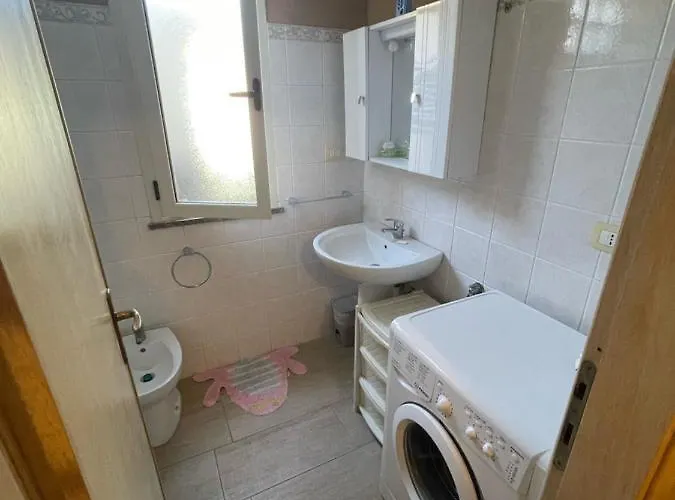 Nathan House Pistis * トッレ・デイ・コルサリ